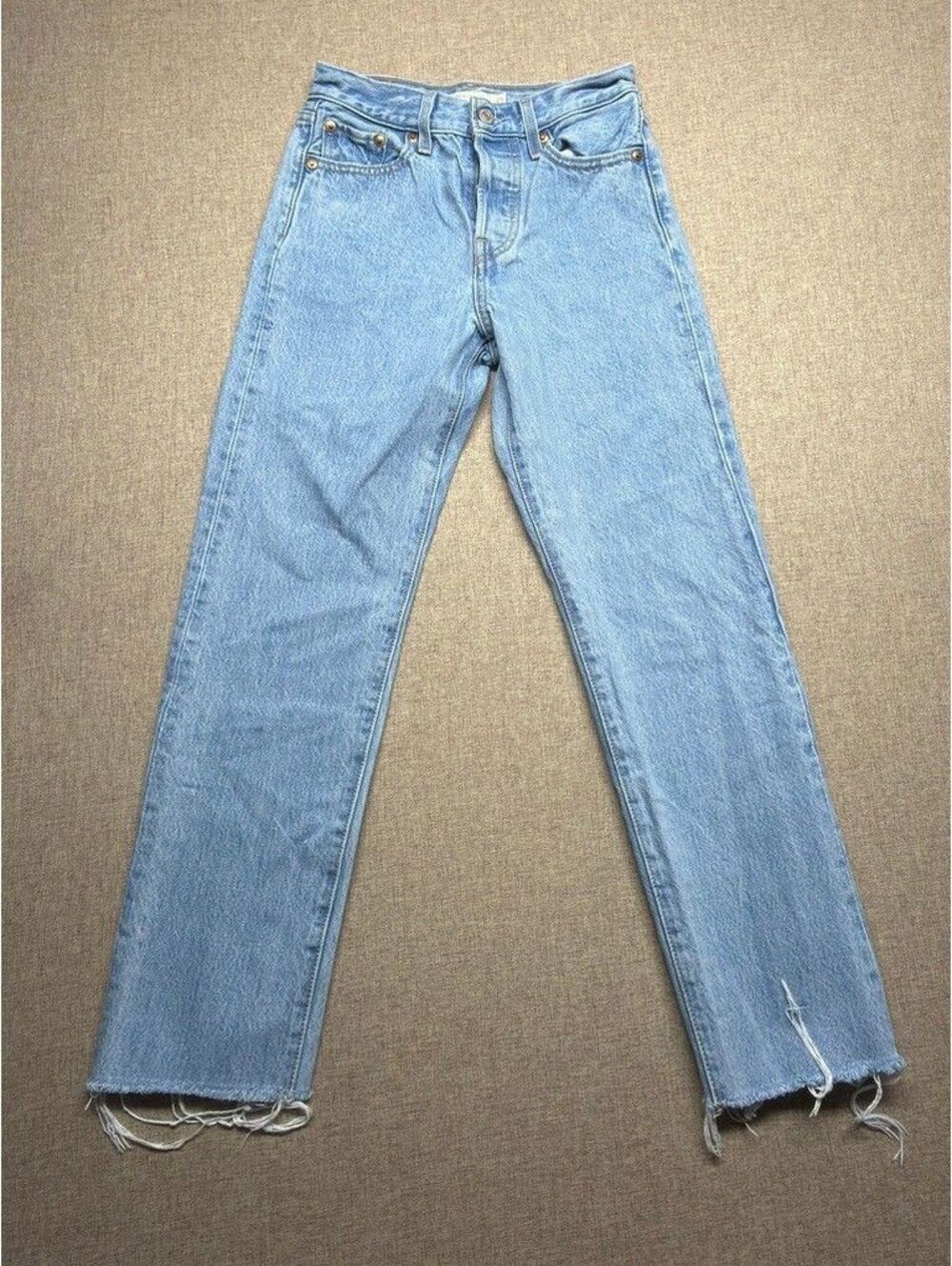 Levi’s Premium Wedgie Straight Jeans 23 Light Wash High Rise Raw Hem